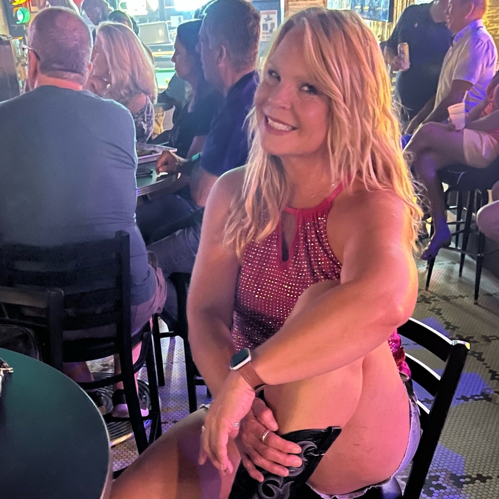 Meet your Posher, Jennifer